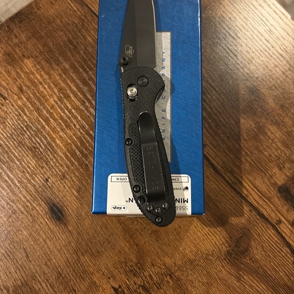 Benchmade Mini Griptilian Black Folding Knife - Picture 3 of 5